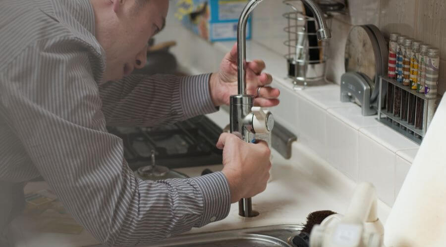 Local annual plumbing maintenance in New London, MO